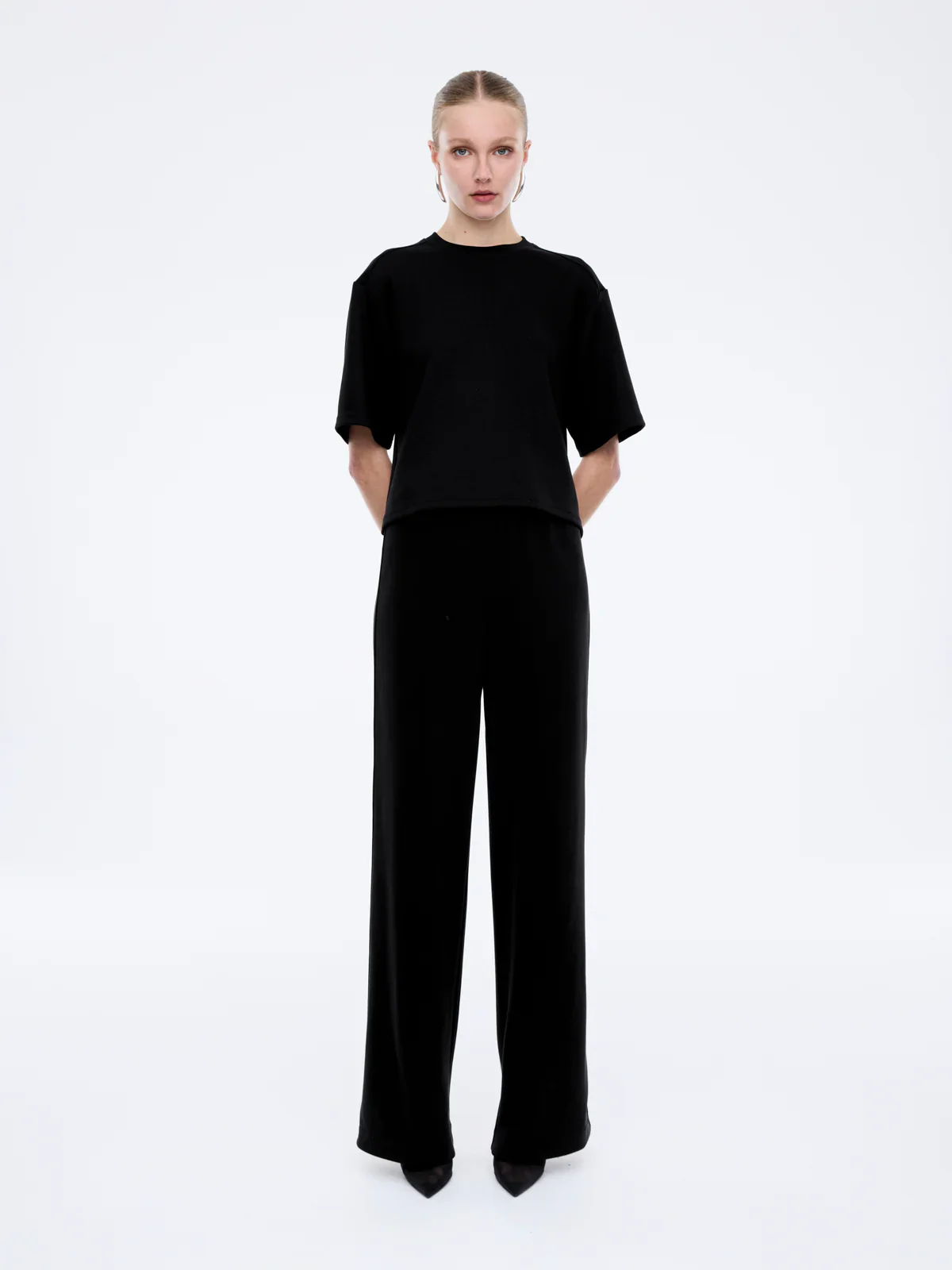 Alessa Relaxed Jersey Tee - Black - Image 3