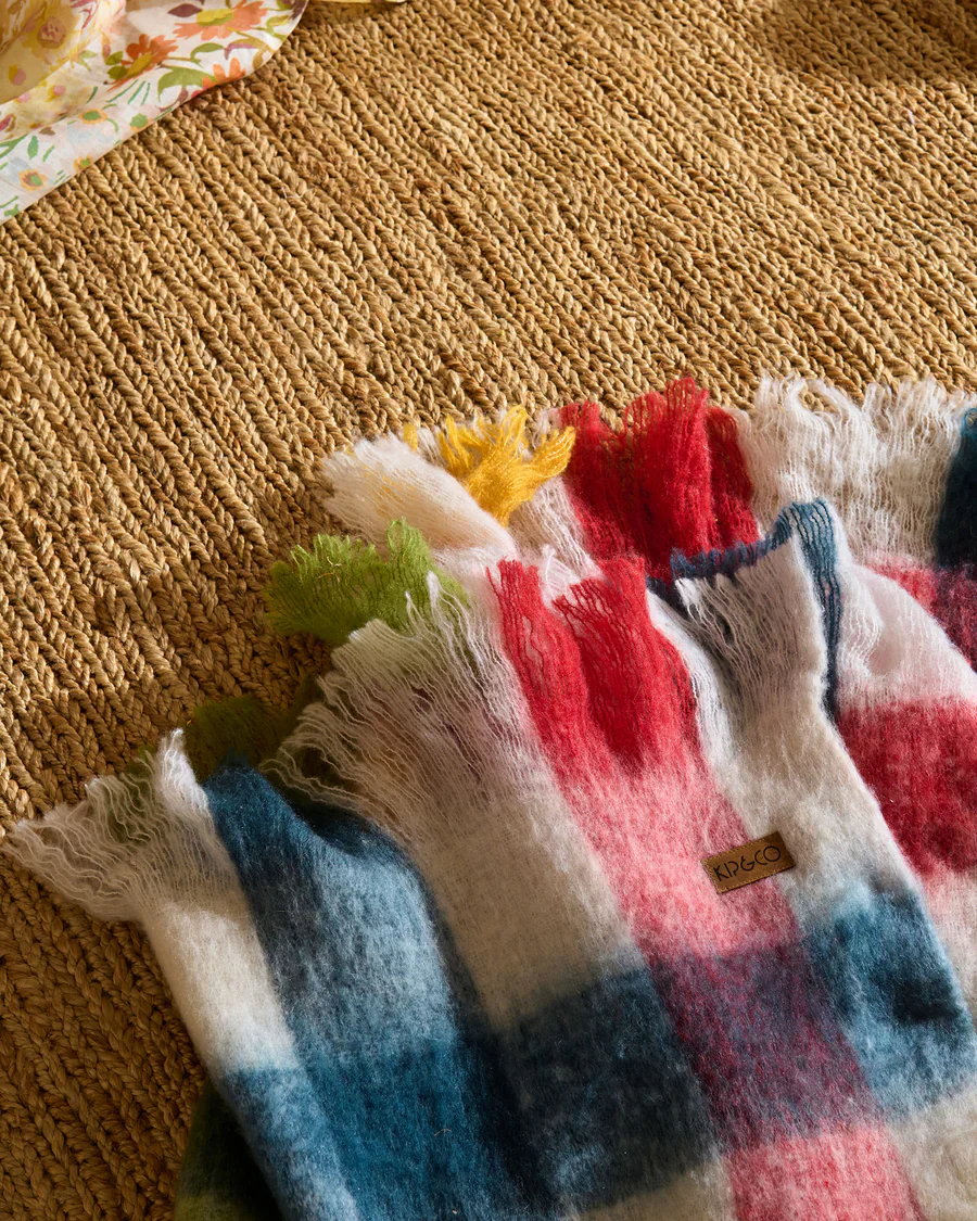 Cabin Tartan Cosy Blanket - Image 4