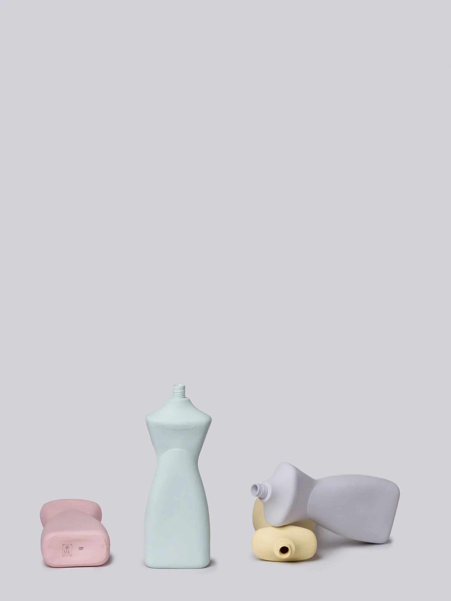 Curvy Bottle: Lemon - Image 6