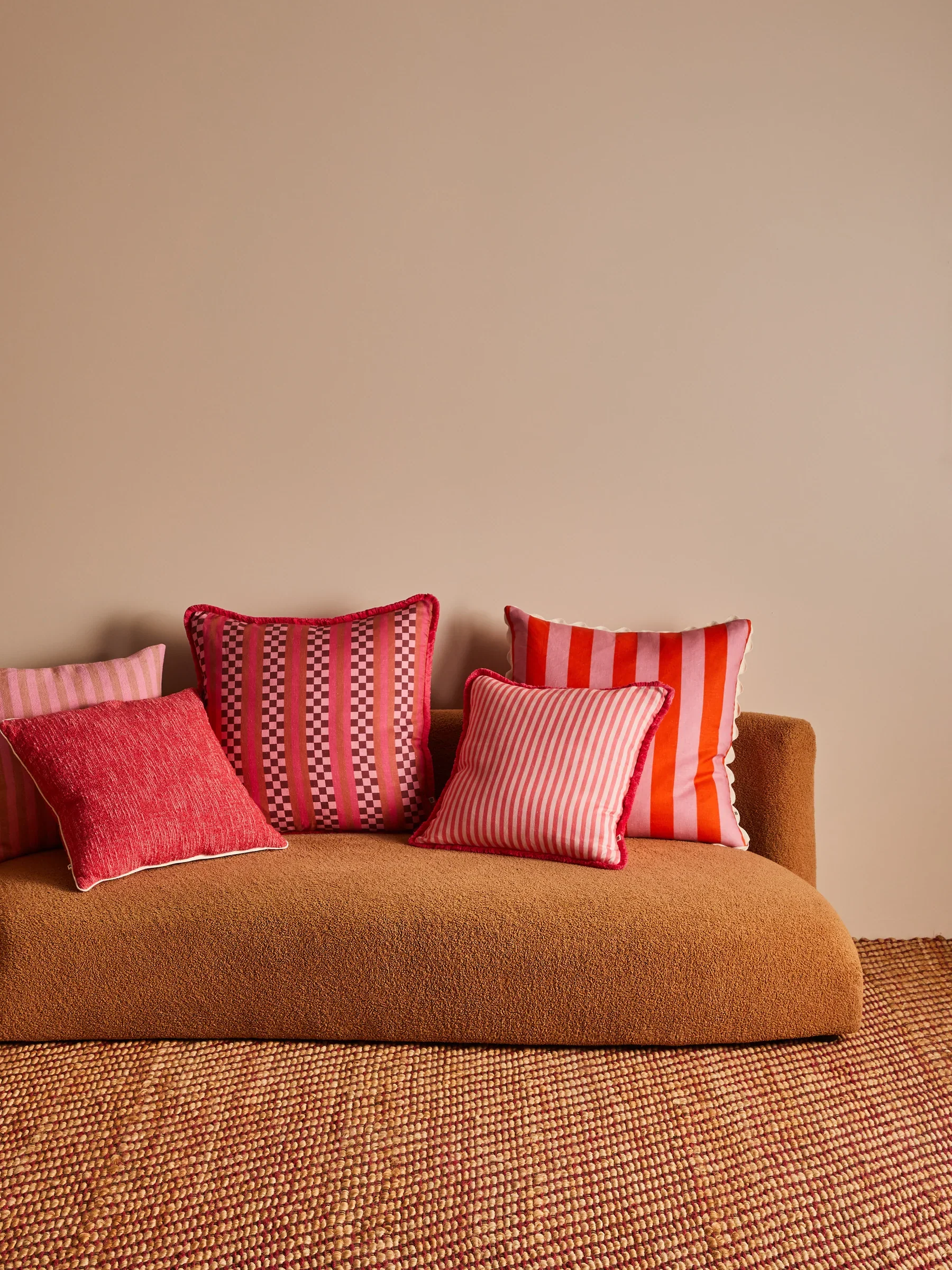 Gem Pink Cushion - Image 4
