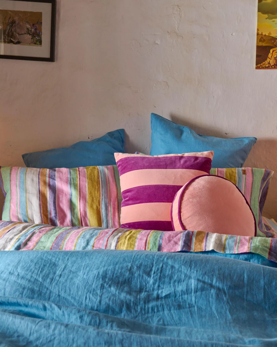 Plum Jam Velvet Pea Cushion - Image 3